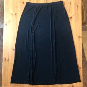 Cold water creek travelers skirt